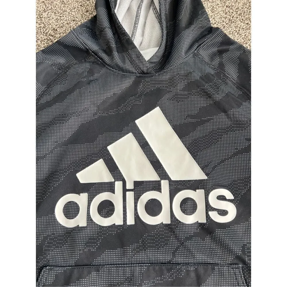 Adidas youth medium